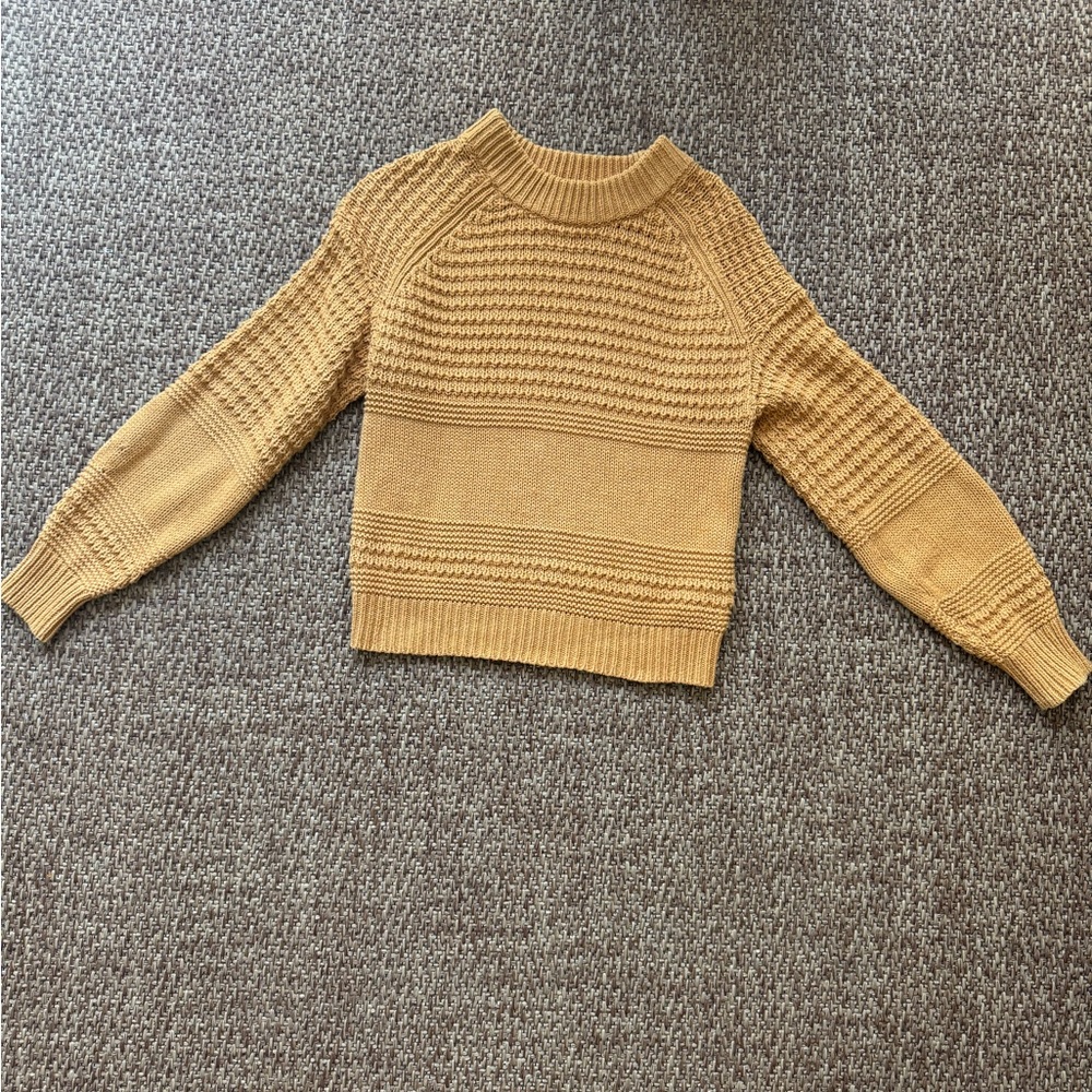 Universal Thread Yellow Crew Neck Sweater with Ribbed Texture